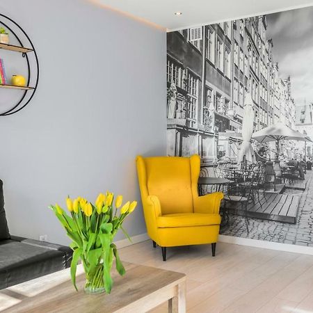 Maya'S Flats & Resorts 19 & 20 - Ogarna Гданск Екстериор снимка