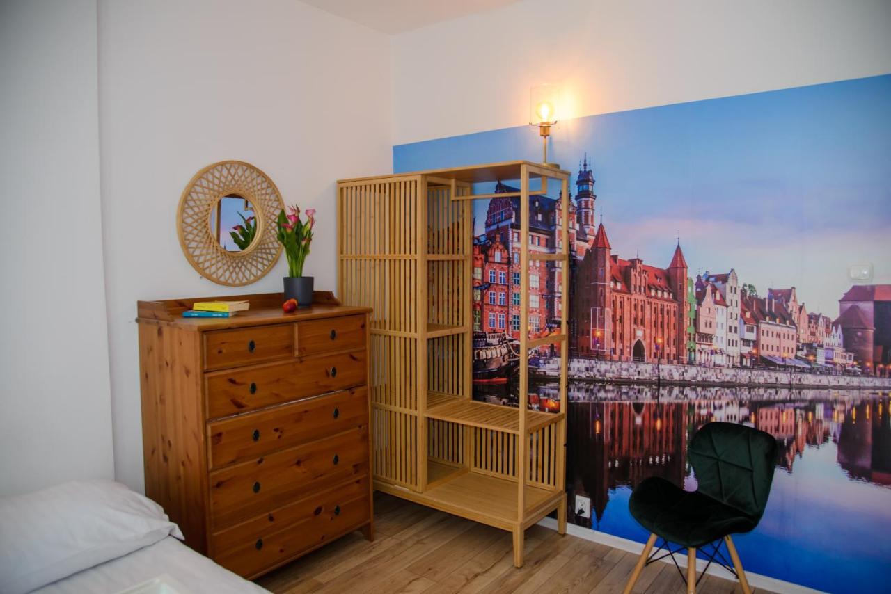 Maya'S Flats & Resorts 19 & 20 - Ogarna Гданск Екстериор снимка
