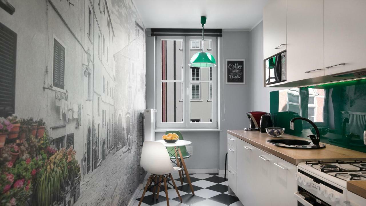 Maya'S Flats & Resorts 19 & 20 - Ogarna Гданск Екстериор снимка